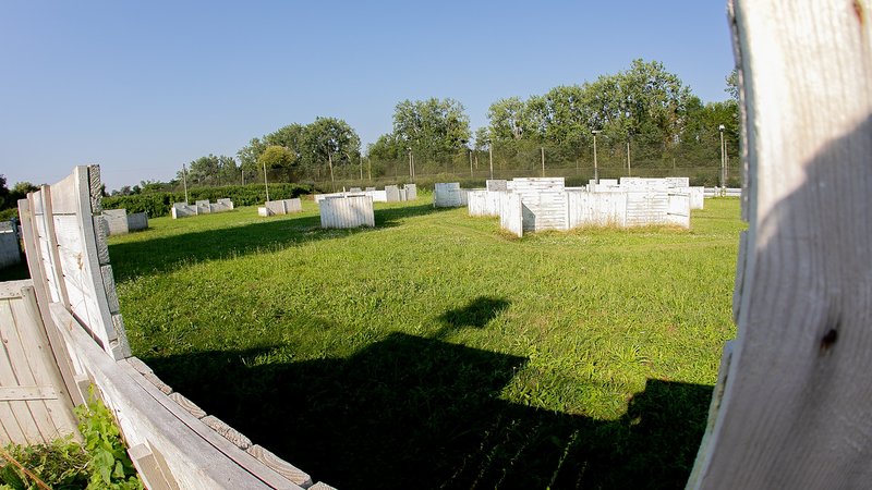 Zone 3 — vue à travers meurtrière